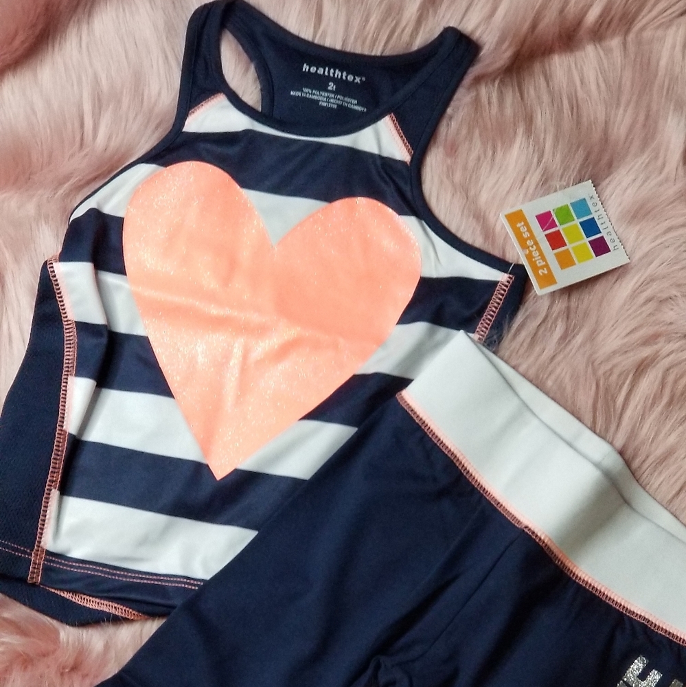 NWT Toddler Athletic 2pc set Heart and Stripes 2T